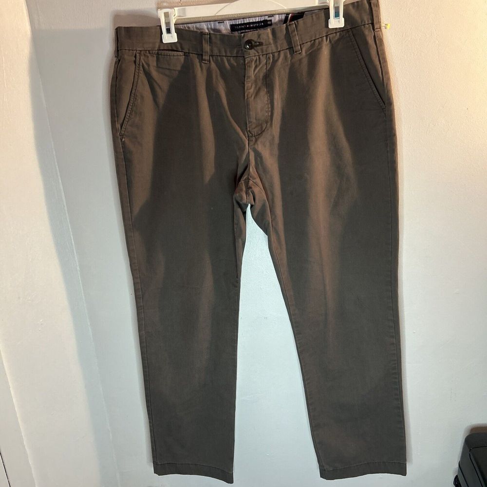Tommy Hilfiger Custom Fit Chino Pants Men's 38 x 32 Gray